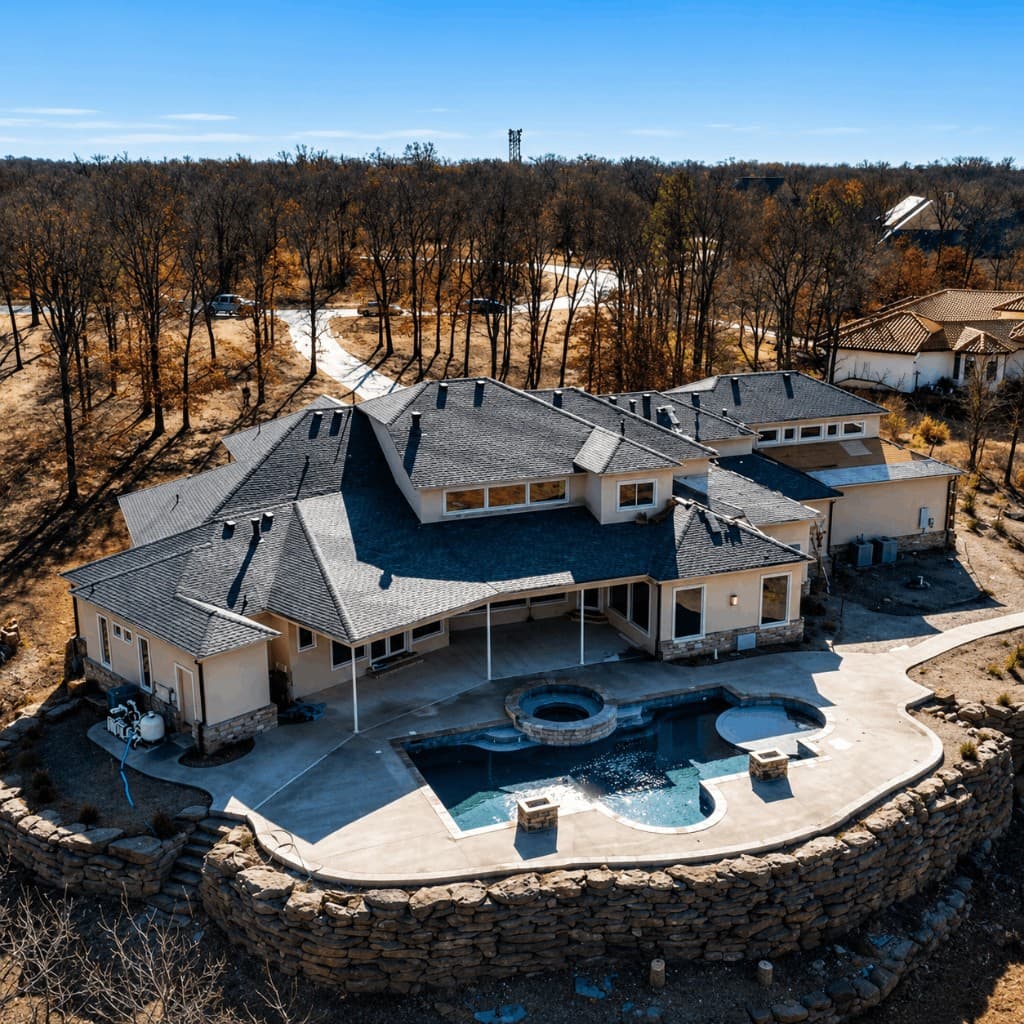Roofing expert serving Sand Springs